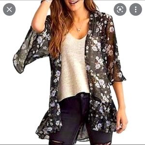 American Eagle Kimono